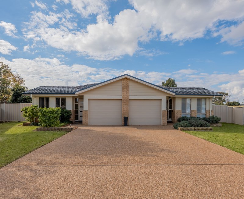 Photo - 8A Mcmillan Place, Forbes NSW 2871 - Image 23