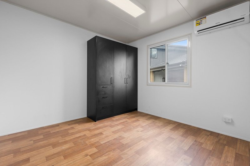 Photo - 8A Muirkirk Close, Endeavour Hills VIC 3802 - Image 6