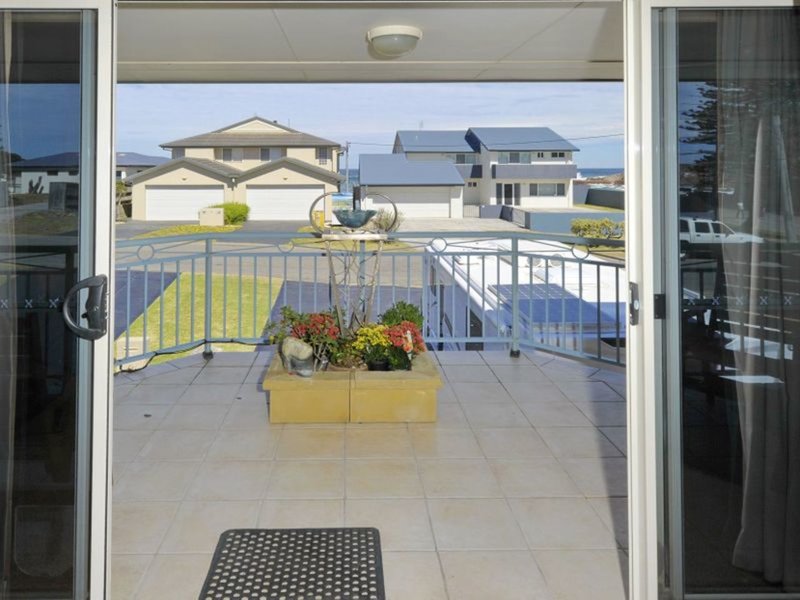 Photo - 8A Ocean Avenue, Anna Bay NSW 2316 - Image 12