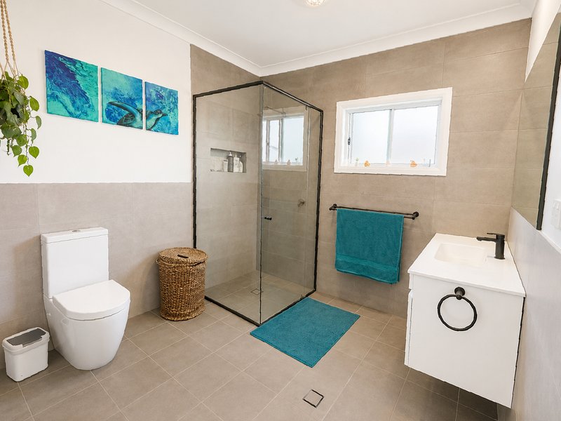 Photo - 8A Ocean Drive, Wallabi Point NSW 2430 - Image 4