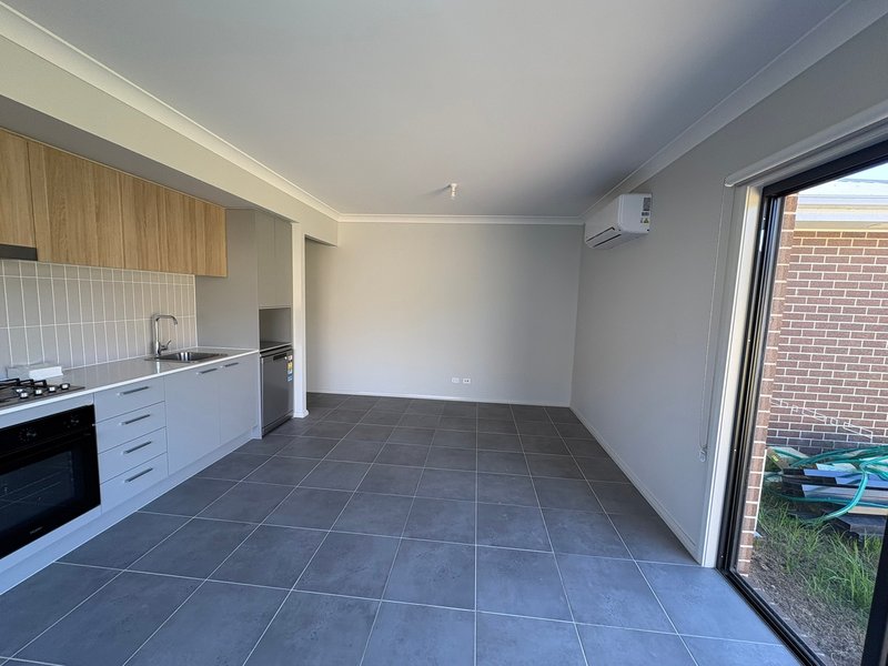Photo - 8A Sunline Street, Muswellbrook NSW 2333 - Image 4
