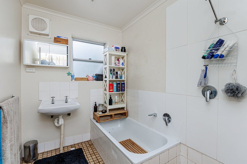 Photo - 8a West Street, Hindmarsh SA 5007 - Image 6