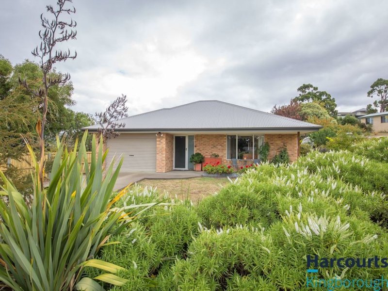 Photo - 8A Wyburton Place, Margate TAS 7054 - Image 2