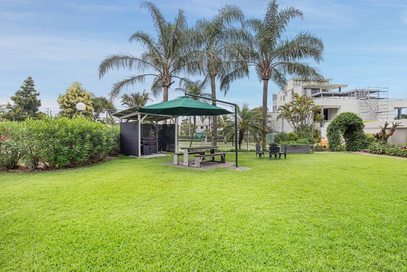 Photo - 8a/120-122 Duporth Avenue, Maroochydore QLD 4558 - Image 15