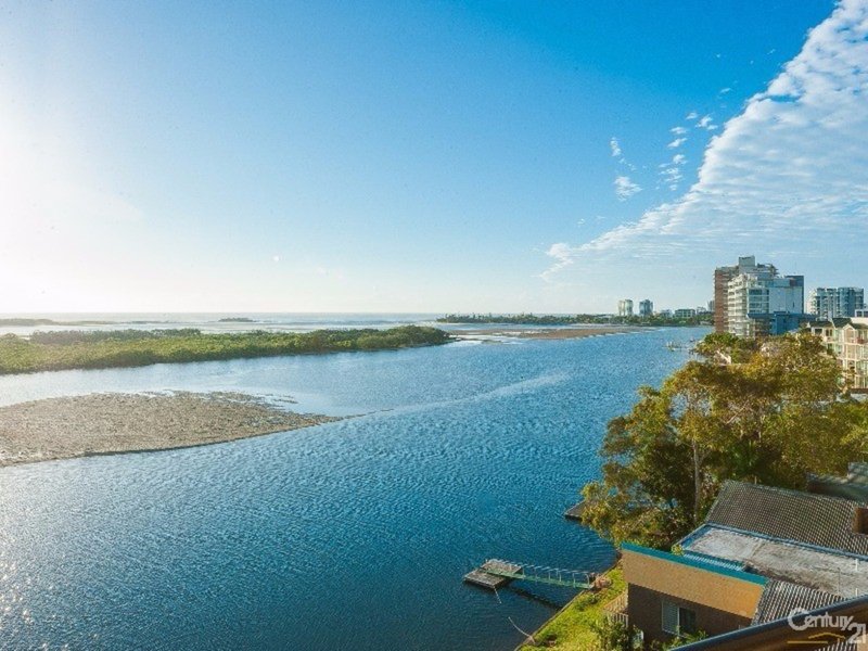 8A/120 Duporth Avenue, Maroochydore QLD 4558