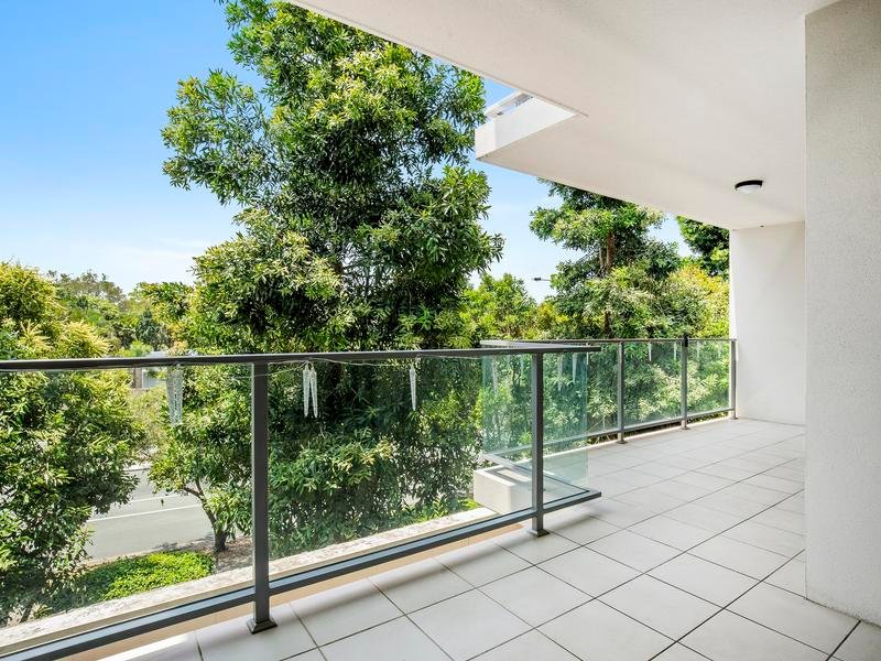 Photo - 8A/154 Musgrave Avenue, Southport QLD 4215 - Image