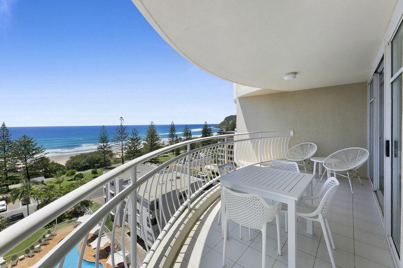 Photo - 8A/3 Second Avenue, Burleigh Heads QLD 4220 - Image 2