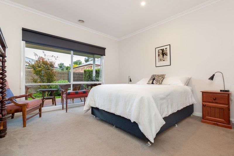 Photo - 8B Allan Street, Berwick VIC 3806 - Image 7