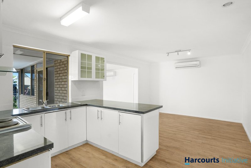 Photo - 8B Auks Rise, Ballajura WA 6066 - Image 11