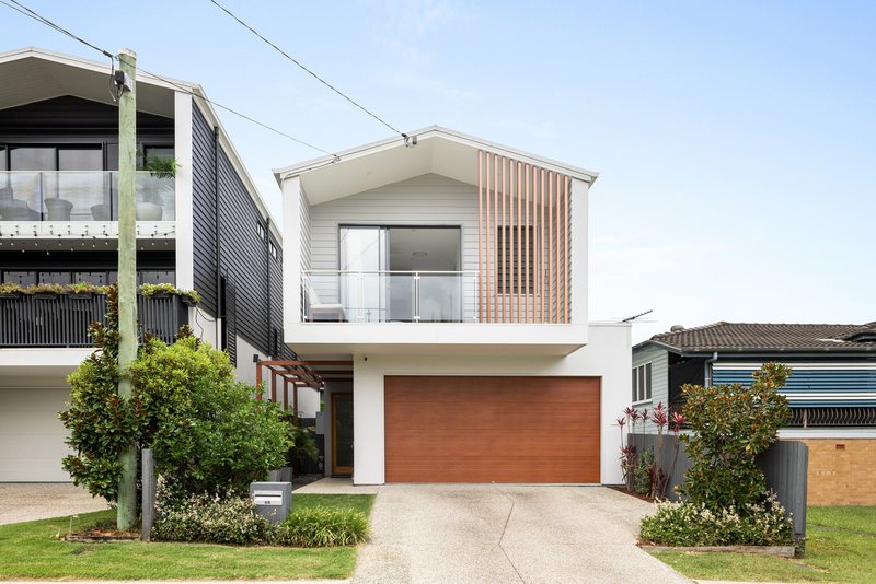 Photo - 8B Bevis Street, Bulimba QLD 4171 - Image