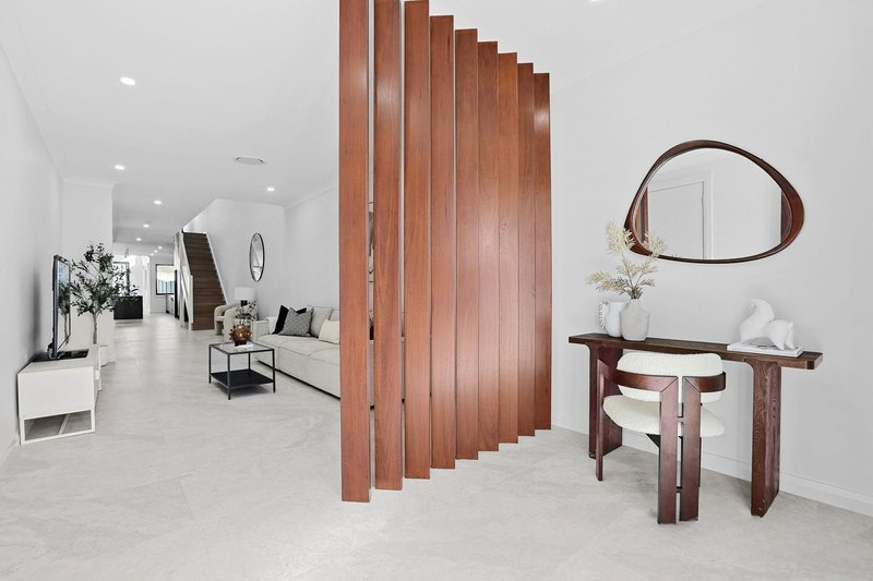 Photo - 8B Booth Street, Westmead NSW 2145 - Image 1