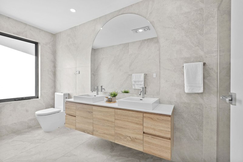 Photo - 8B Booth Street, Westmead NSW 2145 - Image 9