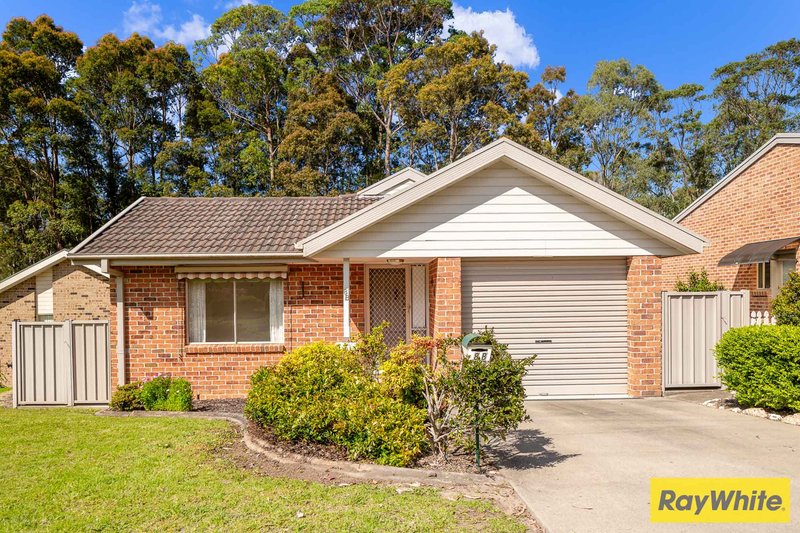 8b Lisa Place, Sunshine Bay NSW 2536