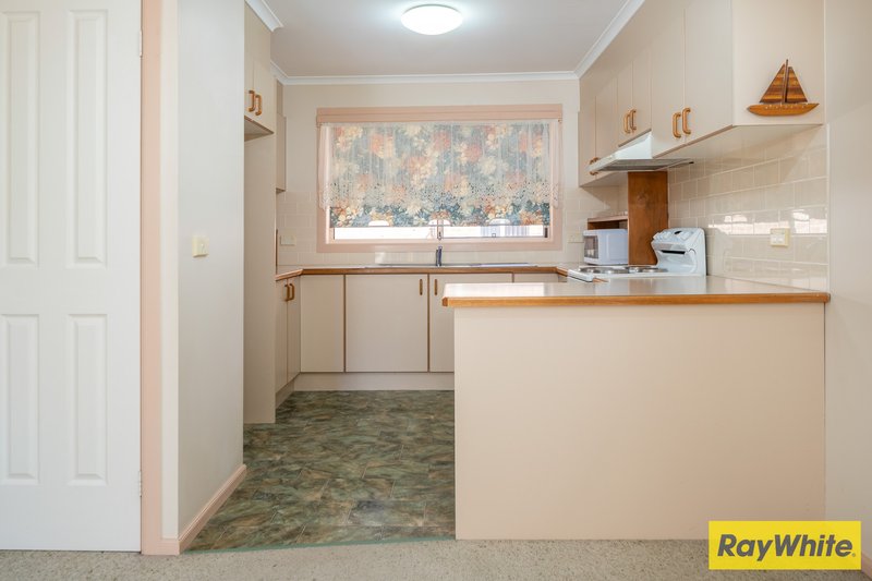 Photo - 8b Lisa Place, Sunshine Bay NSW 2536 - Image 4