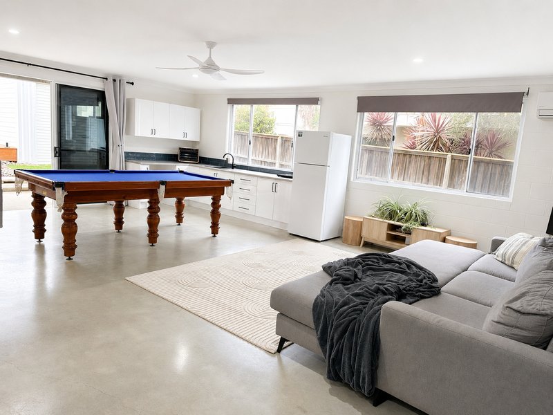 Photo - 8B Ocean Drive, Wallabi Point NSW 2430 - Image 10