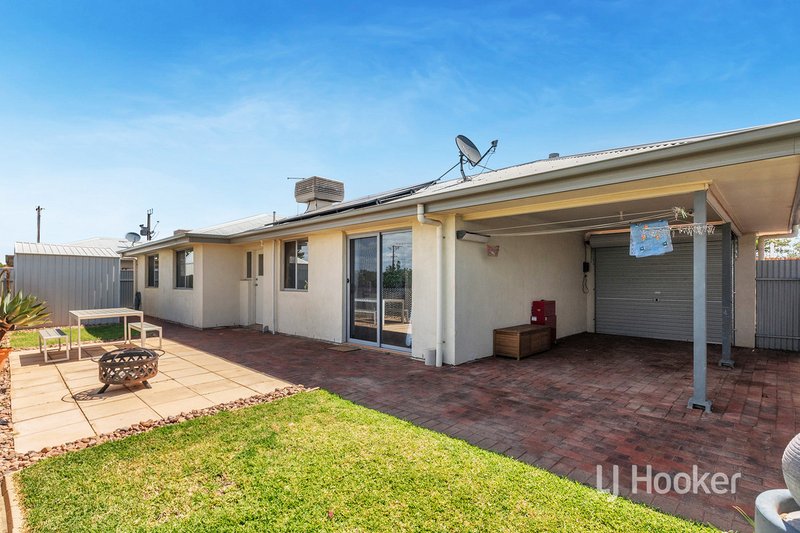 Photo - 8B Peerless Road, Munno Para West SA 5115 - Image 24