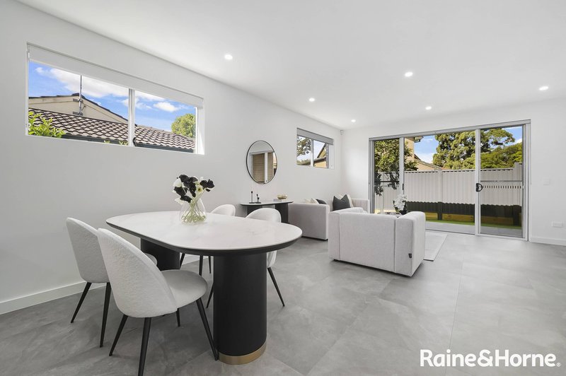 Photo - 8D Jacana Place, Ingleburn NSW 2565 - Image 2