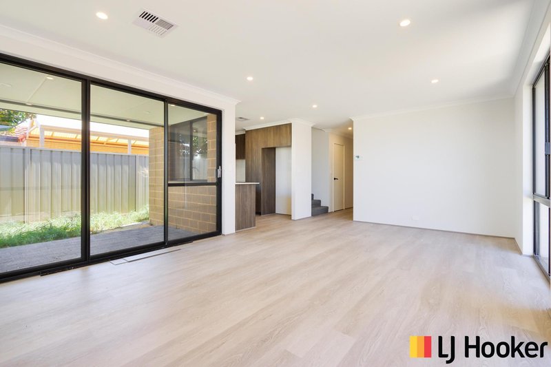 Photo - 8D Wellington Street, Queens Park WA 6107 - Image 3