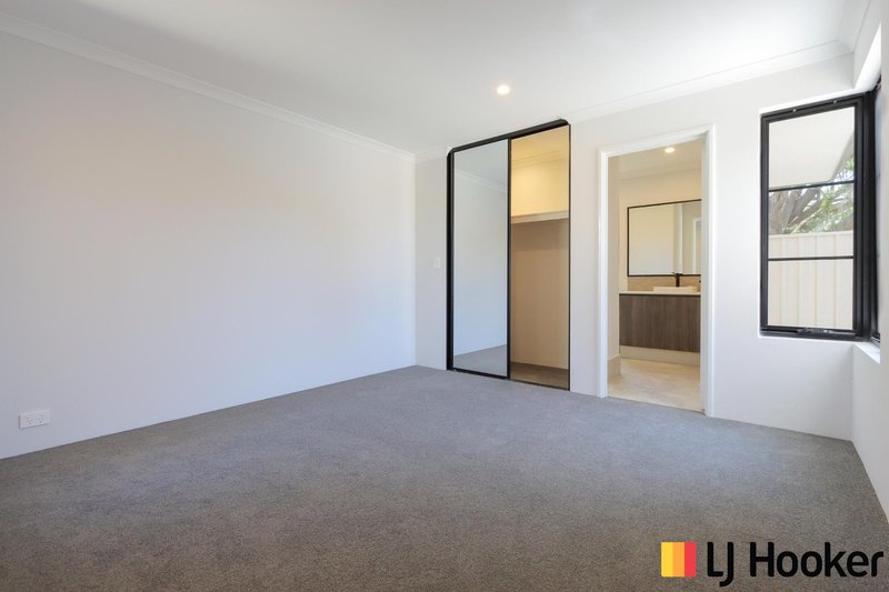 Photo - 8D Wellington Street, Queens Park WA 6107 - Image 12