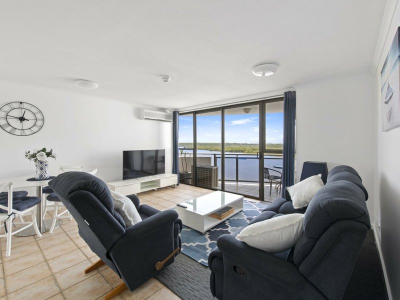 Photo - 8D/120-122 Duporth Avenue, Maroochydore QLD 4558 - Image 3