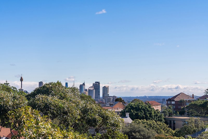 Photo - 8D/39-41 Penkivil Street, Bondi NSW 2026 - Image 2