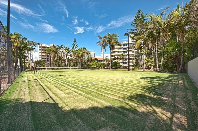 Photo - 8E 4 Old Burleigh Road, Surfers Paradise QLD 4217 - Image 13