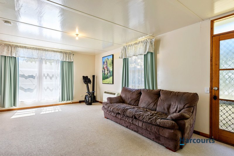 Photo - 9-10 Ti Tree Court, Rosebery TAS 7470 - Image 4