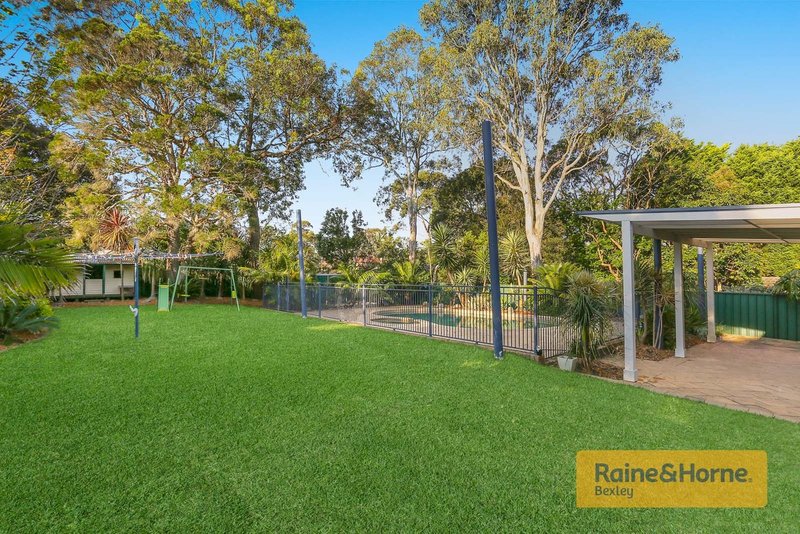 Photo - 9-11 Actinotus Ave , Caringbah South NSW 2229 - Image 10