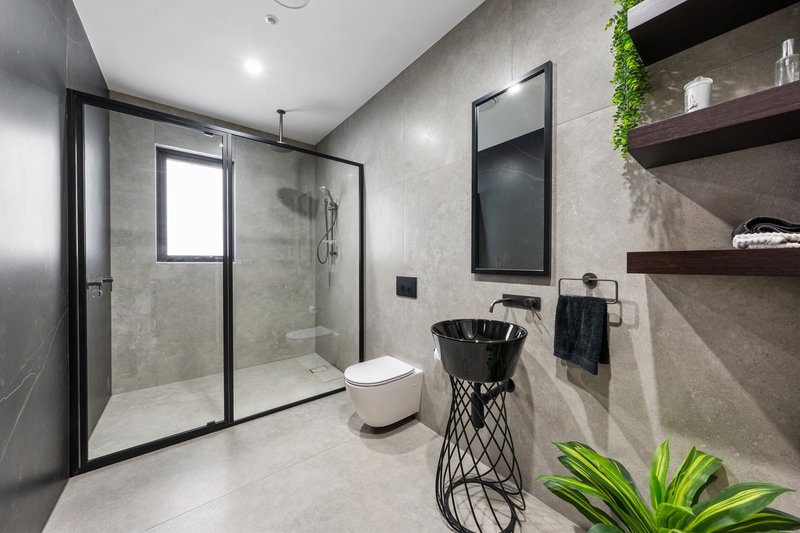 Photo - 9-11 Coreen Avenue, Cecil Park NSW 2178 - Image 24