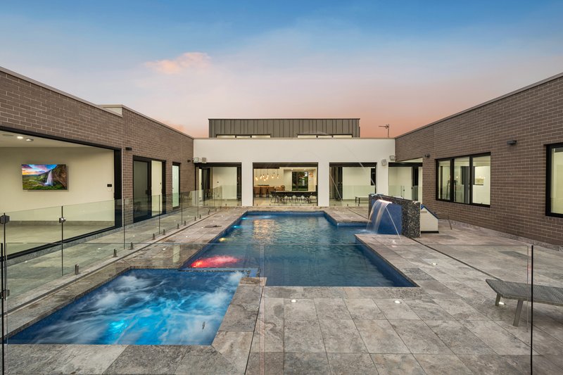 Photo - 9-11 Coreen Avenue, Cecil Park NSW 2178 - Image 28