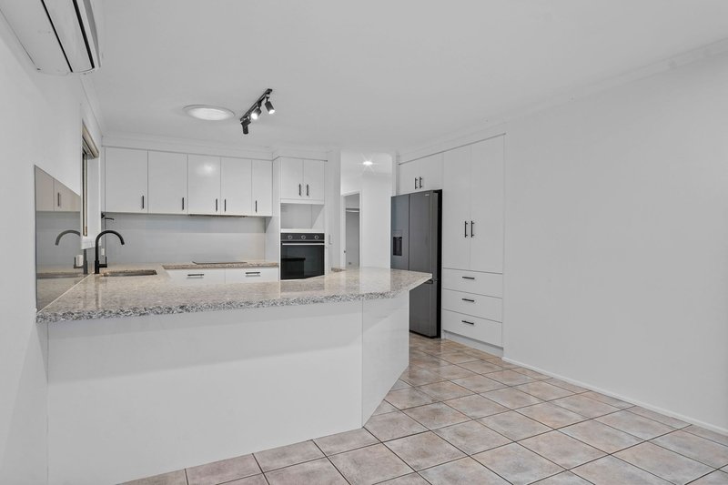 Photo - 9-11 Enkleman Road, Yatala QLD 4207 - Image 13
