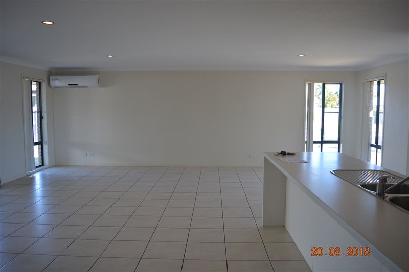 Photo - 9 -11 Soward Court, Morayfield QLD 4506 - Image 4