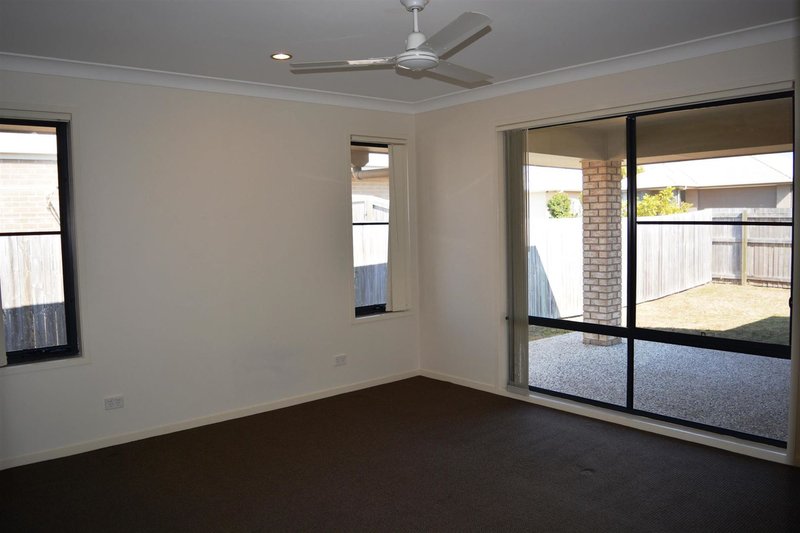 Photo - 9 -11 Soward Court, Morayfield QLD 4506 - Image 6