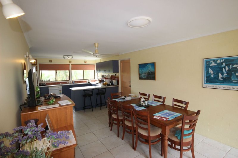 Photo - 9-17 Farwell Close, Kooralbyn QLD 4285 - Image 5