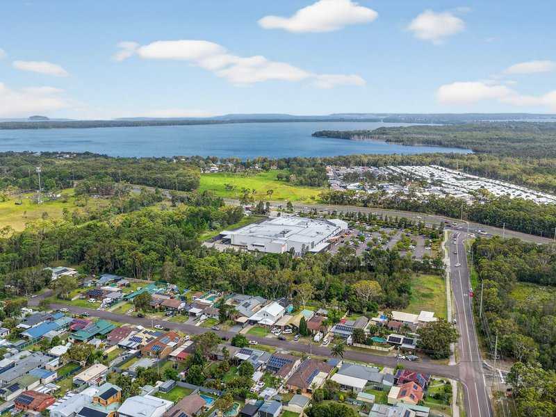 Photo - 9 & 9a Chisholm Avenue, Lake Munmorah NSW 2259 - Image 3