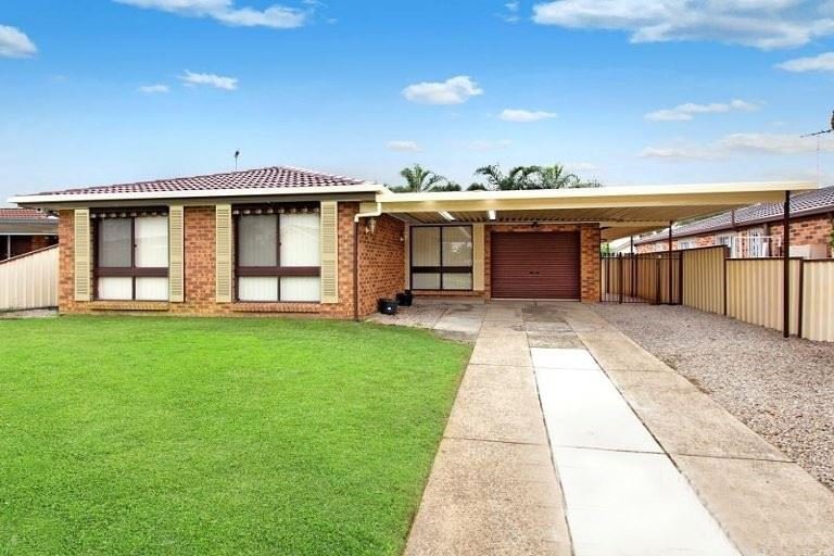 Photo - 9 & 9A Sumner Street, Hassall Grove NSW 2761 - Image 3