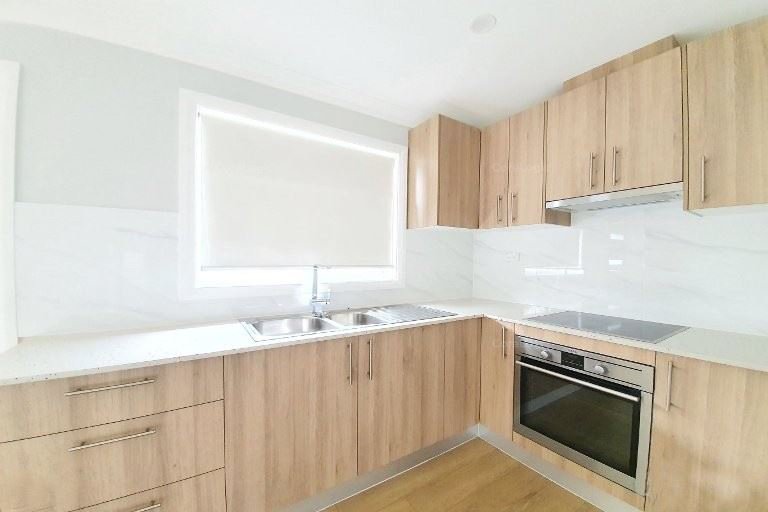 Photo - 9 & 9A Sumner Street, Hassall Grove NSW 2761 - Image 10
