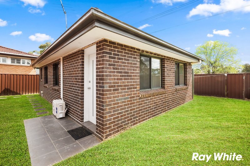 Photo - 9 & 9A Zambesi Road, Seven Hills NSW 2147 - Image 10