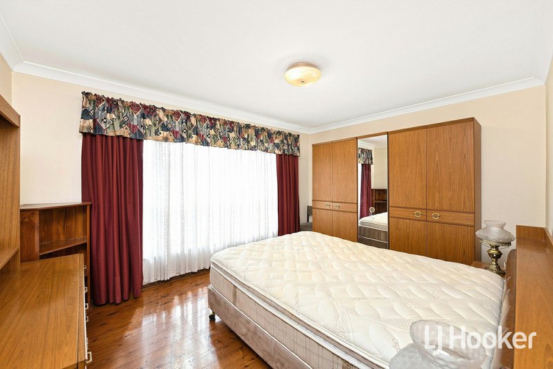 Photo - 9 Adeline Street, Bass Hill NSW 2197 - Image 4