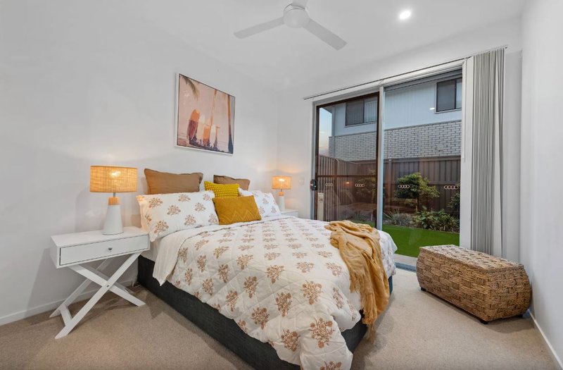 Photo - 9 Aegean Avenue, Newport QLD 4020 - Image 18