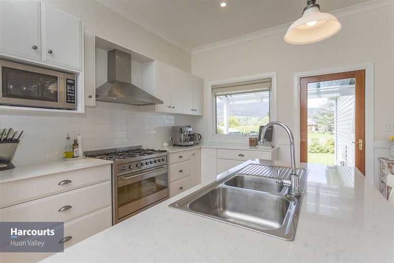 Photo - 9 Agnes Street, Ranelagh TAS 7109 - Image 3