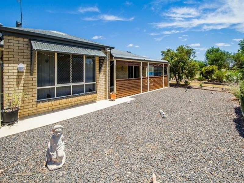 Photo - 9 Albion Street, Kingaroy QLD 4610 - Image 20