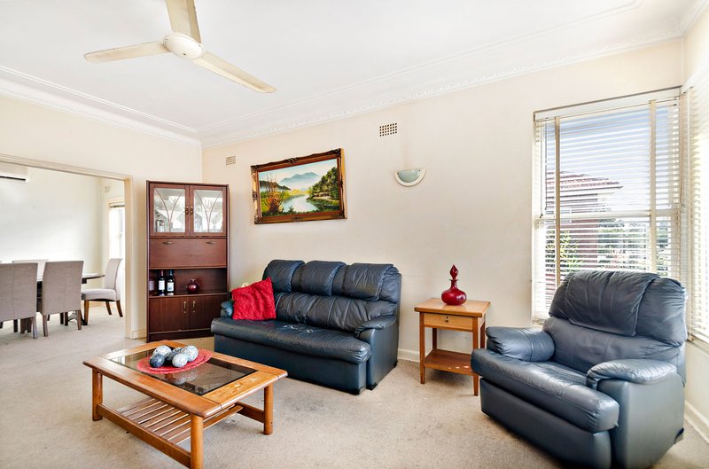 Photo - 9 Alkoomie Street, Beverly Hills NSW 2209 - Image 2