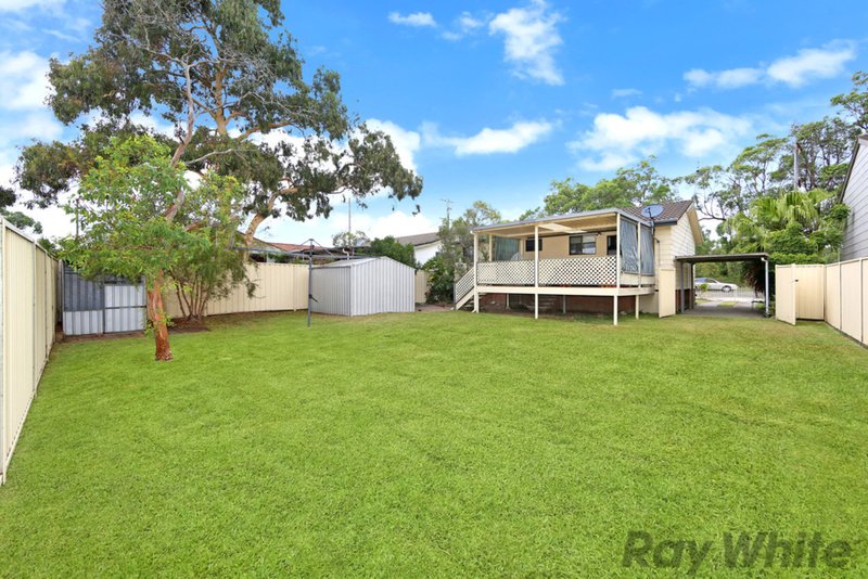 Photo - 9 Allambee Crescent, Blue Haven NSW 2262 - Image 3