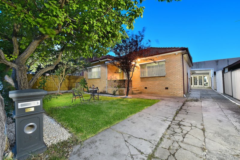 Photo - 9 Allenby Street, Coburg North VIC 3058 - Image 11