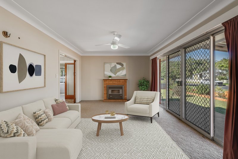 Photo - 9 Allenby Street, Newtown QLD 4350 - Image 2