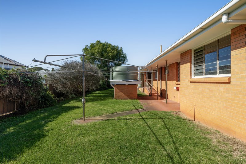 Photo - 9 Allenby Street, Newtown QLD 4350 - Image 13