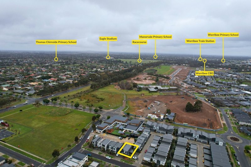 Photo - 9 Alliance Street, Werribee VIC 3030 - Image 2