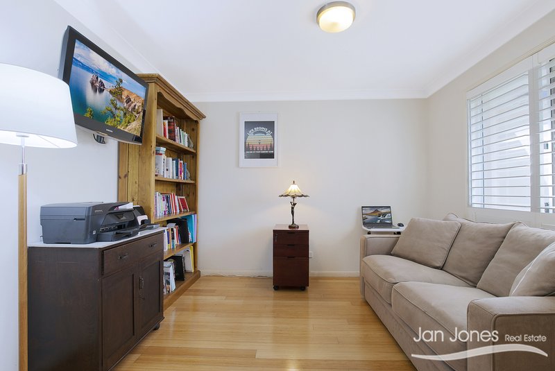 Photo - 9 Allister Cres , Rothwell QLD 4022 - Image 9