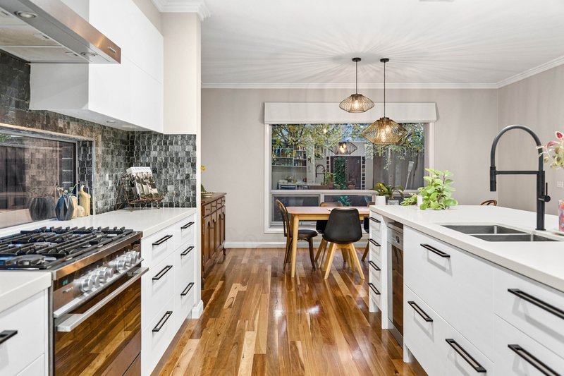 Photo - 9 Allura Drive, Alfredton VIC 3350 - Image 6